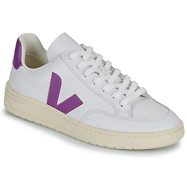 Veja V Wit, vergelijk prijzen bij 1 winkel