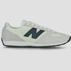 New Balance 471 wit