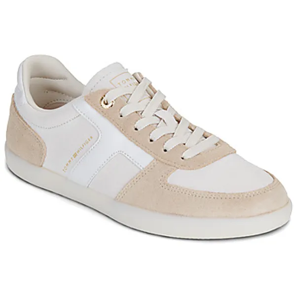 Tommy Hilfiger TH Tribeca Suede Beige, vergelijk prijzen bij 1 winkel