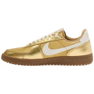 Nike Field General goud