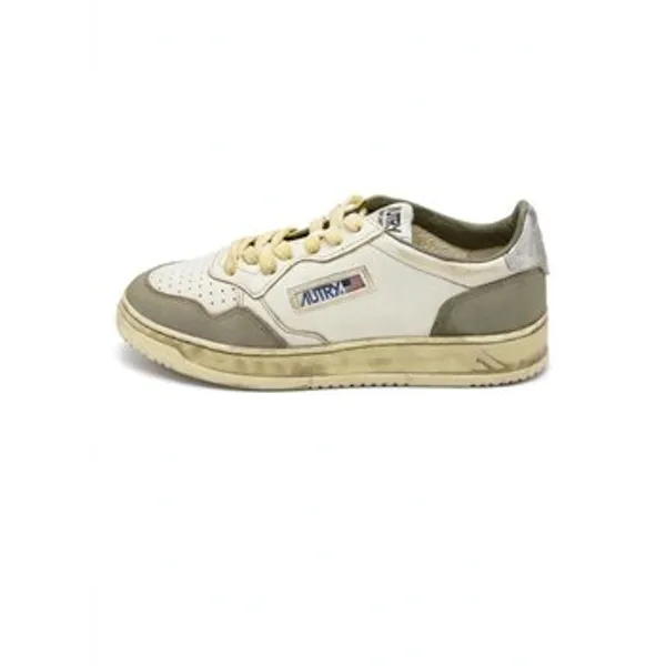 Autry Sneakers Khaki, vergelijk prijzen bij 1 winkel