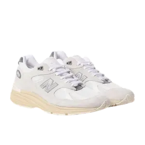 New Balance 991 wit