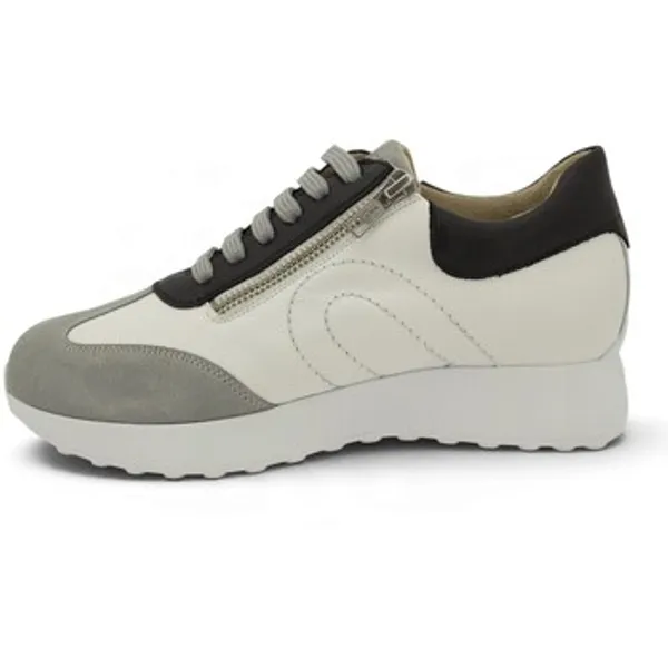 Piesanto Sneakers Zilver, vergelijk prijzen bij 1 winkel