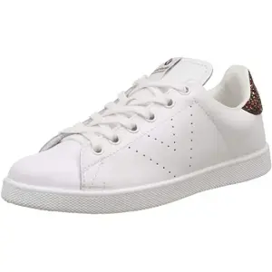 Victoria tennis rood