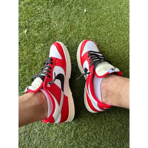 Nike Dunk Low Chicago Split University Red/Black-Light Silver-White (Rood), vergelijk prijzen bij 1 winkel