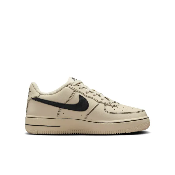 Nike Air Force 1 '07 LV8 Beige, foto 2 van 2