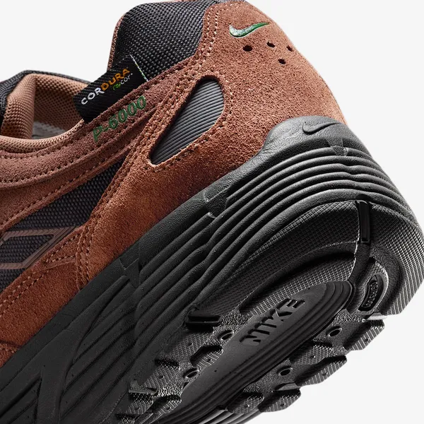 Nike P-6000 Premium Cordura® Fauna Brown/Zwart/Archaeo Brown/Gorge Green/Bruin Zwart, vergelijk prijzen bij 1 winkel