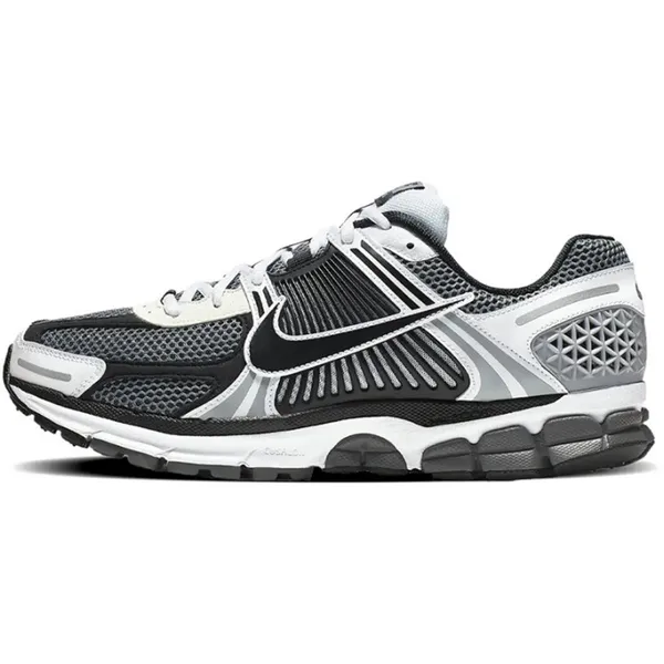 Nike Zoom Vomero 5 SE SP "Dark Grey Black", foto 2 van 2