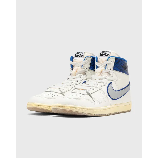 Jordan X Awake Ny Air Ship "Game Royal", foto 2 van 5