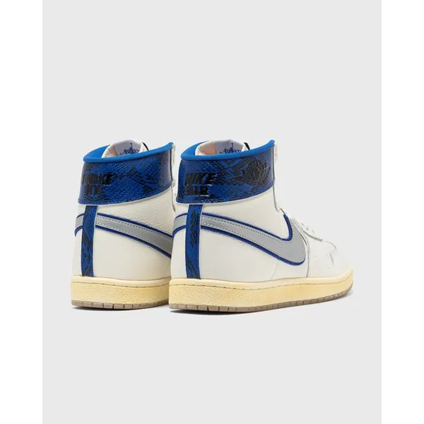 Jordan X Awake Ny Air Ship "Game Royal", foto 5 van 5
