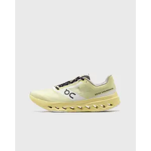 On Cloudsurfer geel