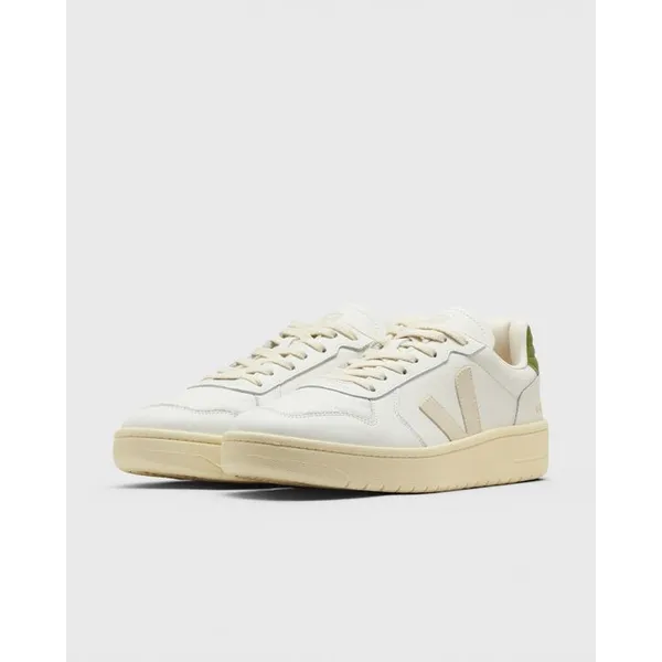 Veja V-82 Leather Wit, foto 3 van 5