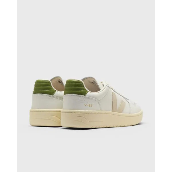 Veja V-82 Leather Wit, foto 5 van 5