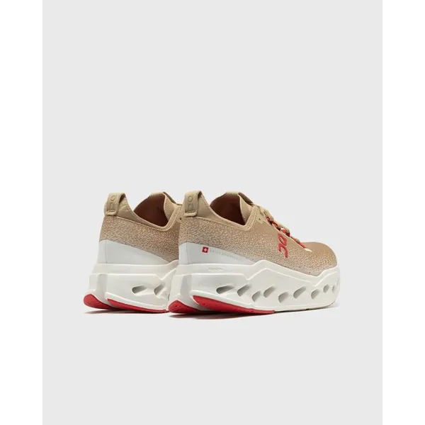 On Cloudsurfer Max Beige, foto 5 van 5