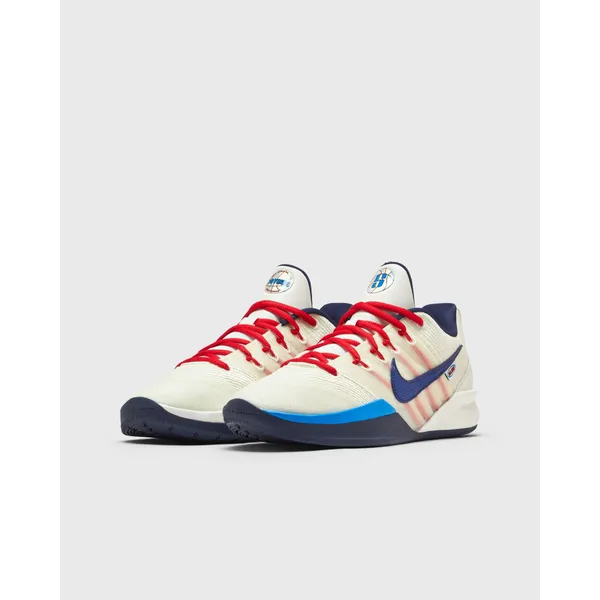 Nike Sabrina 3 NRG Wit, foto 2 van 5
