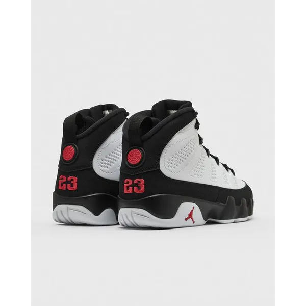 Air Jordan 9 Retro, foto 5 van 5