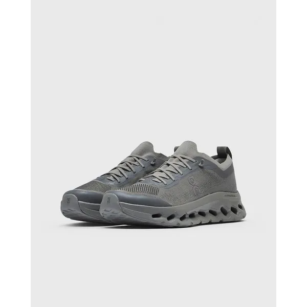 On Cloudtilt Moon Grijs, foto 3 van 5