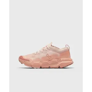 On Cloudsoma roze