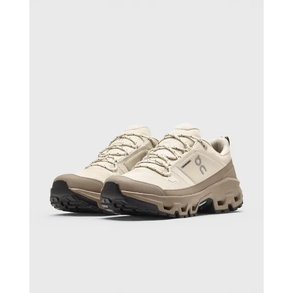 On Cloudrock Low Waterproof Beige, foto 3 van 5