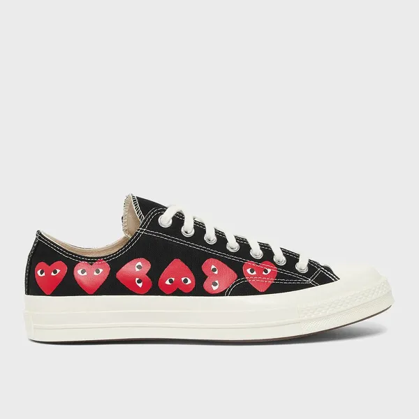 Comme des Garcons Play Multi Heart Chuck Taylor All Star '70 Low, foto 2 van 4