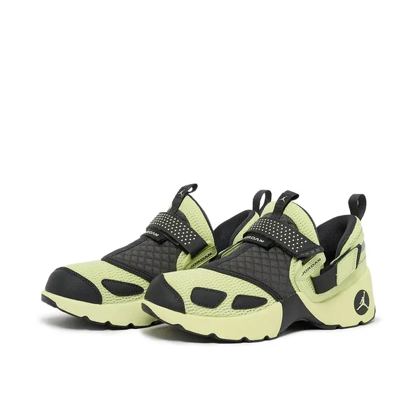 Jordan Trunner LX Luminous Geel, vergelijk prijzen bij 1 winkel