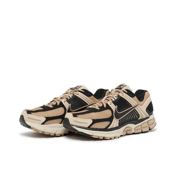 Nike Zoom Vomero 5 "Sanddrift" Beige, foto 2 van 5