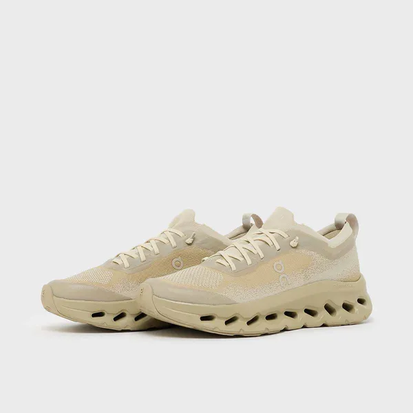 On Cloudtilt Moon Beige, vergelijk prijzen bij 1 winkel