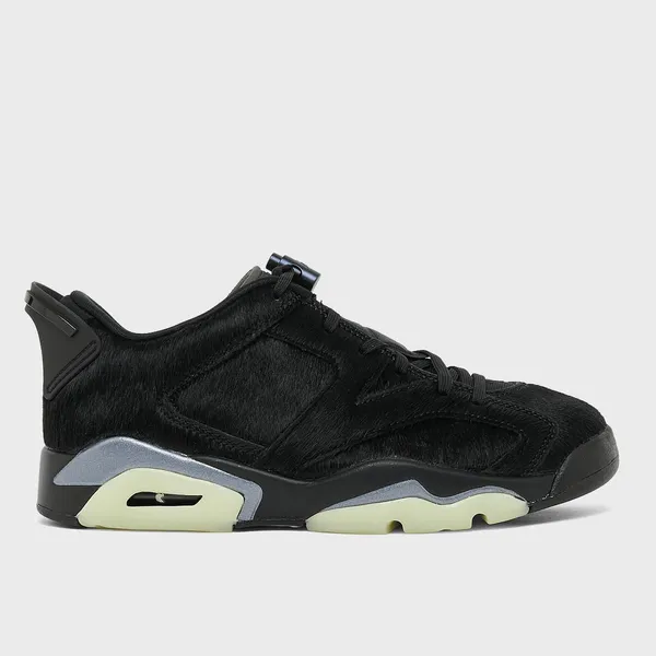 Jordan Air 6 Retro Low "Blackout" Zwart, foto 2 van 4