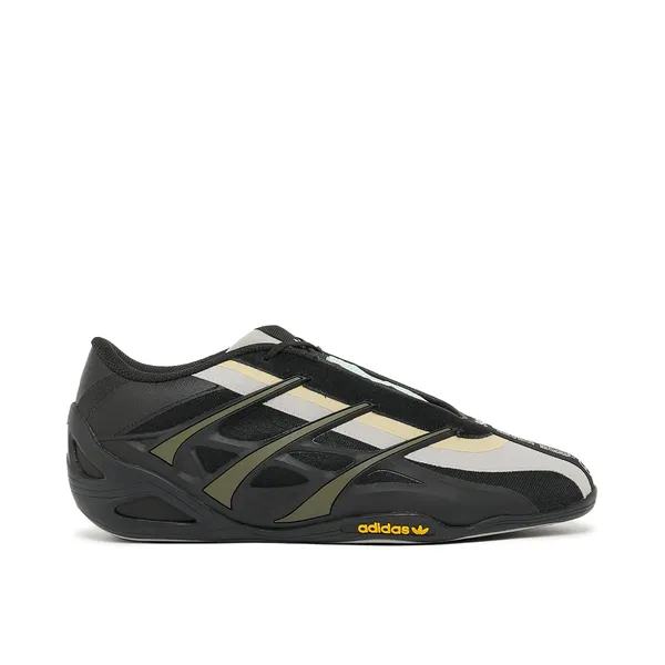 adidas x Bad Bunny Mercedes Adiracer GT Zwart, foto 2 van 4