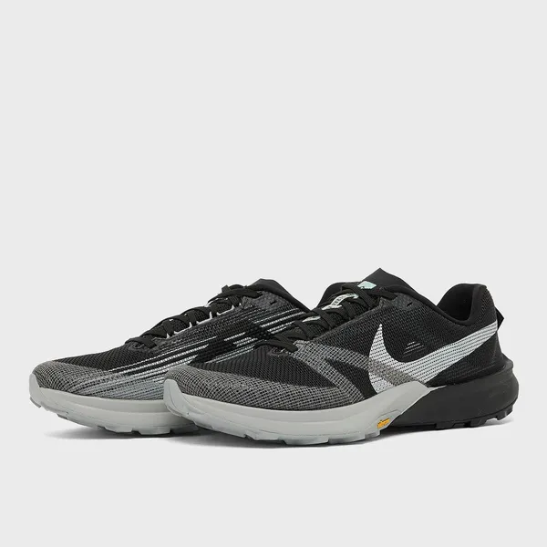 Nike Kiger Grijs, vergelijk prijzen bij 1 winkel