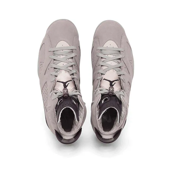 Jordan x A Ma Maniére Air 6 Paars, foto 4 van 4