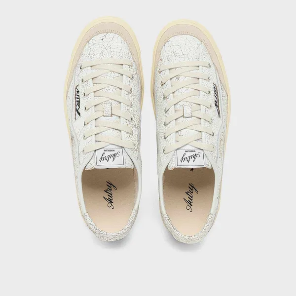 Autry Windscape Low Cracked Leather Beige, foto 4 van 4