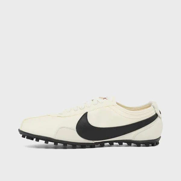 Nike Moon Racer "Soft Pearl and Black", foto 3 van 4