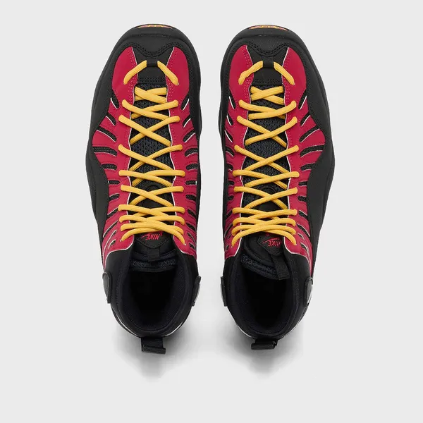 Nike Air Bakin High SP Rood, foto 4 van 4