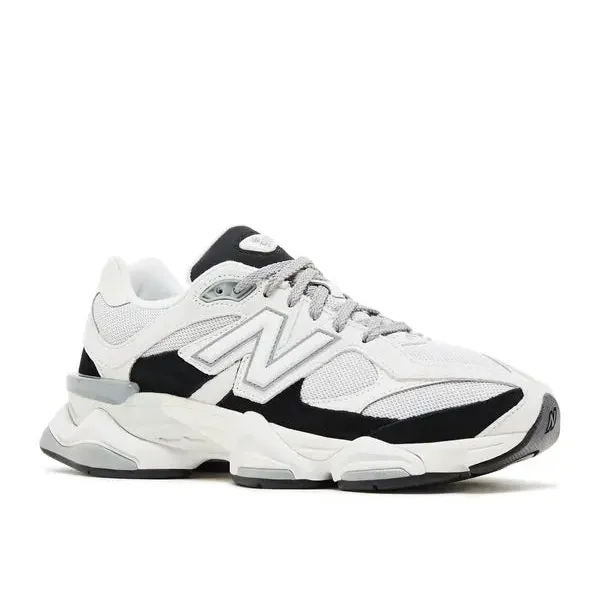New Balance 9060 Grey Jet Black, foto 3 van 6