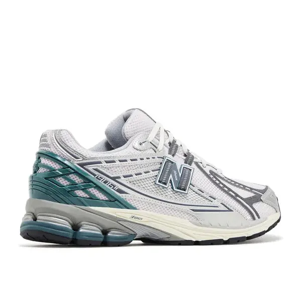 New Balance 1906R Granite Metallic Pink, foto 4 van 5