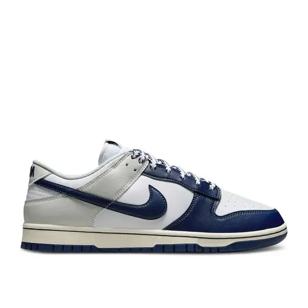 Nike Dunk Low New York Yankees, foto 2 van 2