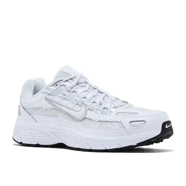 Nike P-6000 Platinum Tint White (GS), foto 2 van 4