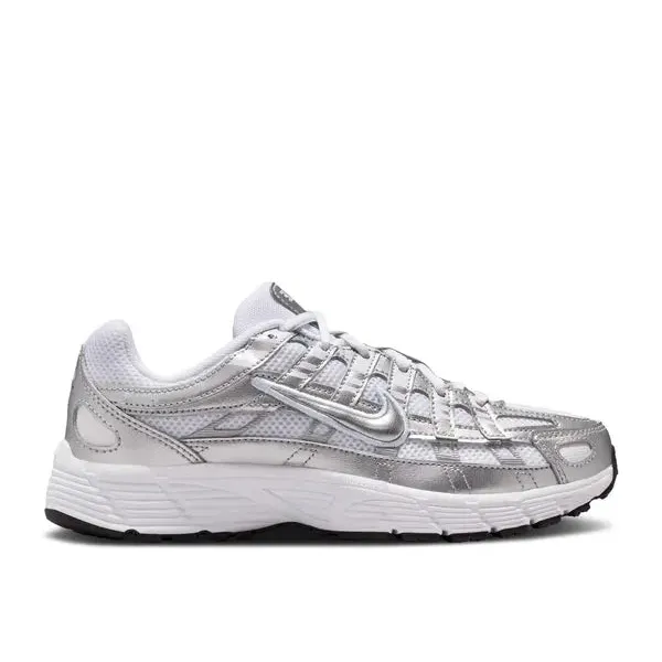 Nike P-6000 White Metallic Silver (GS), vergelijk prijzen bij 1 winkel