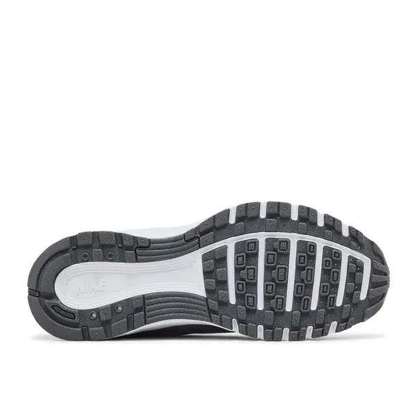 Nike P-6000 Metallic Cool Grey (GS), foto 4 van 4