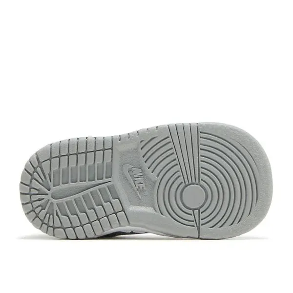 Nike Dunk Low Two-Toned Grey (TD), foto 4 van 4