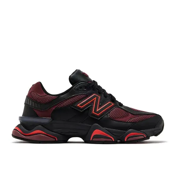 New Balance 9060 Black Washed Burgundy, foto 2 van 5