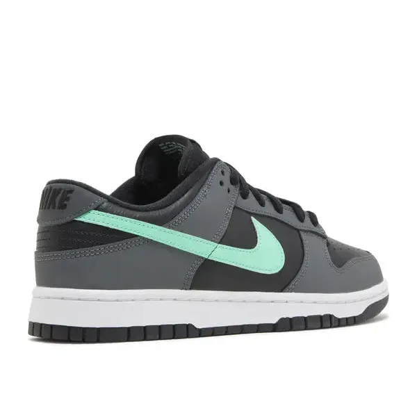 Nike Dunk Low Retro Green Glow, foto 4 van 5