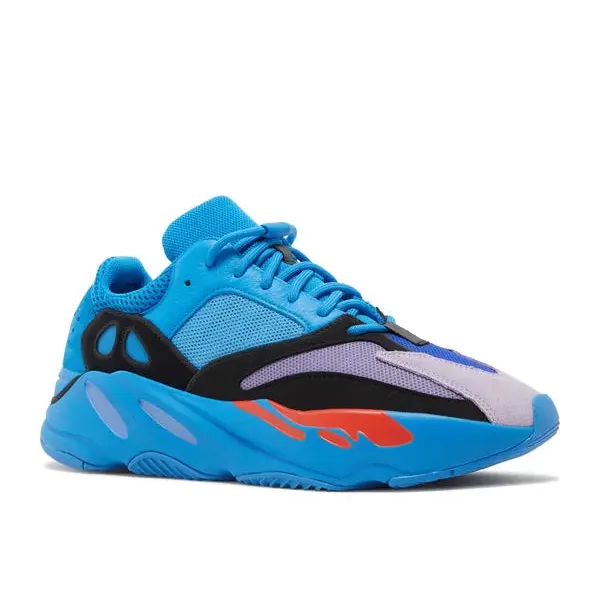 Yeezy Boost 700 Hi-Res Blue, foto 2 van 4