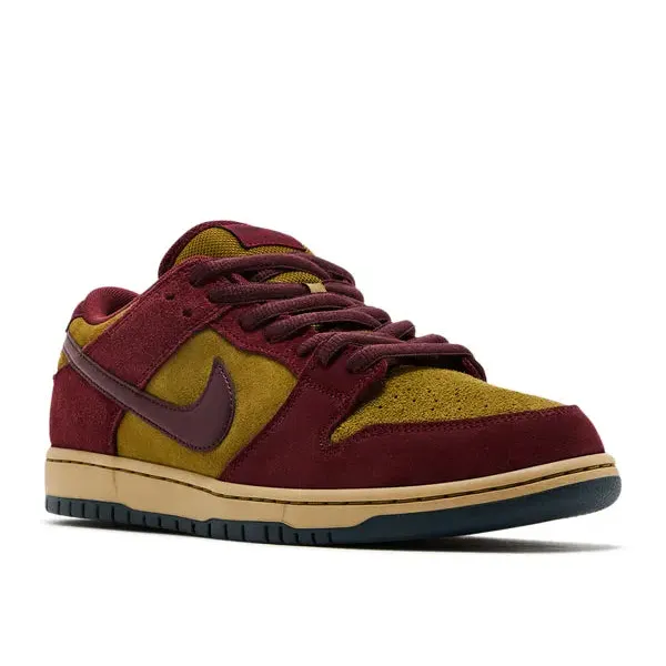 Nike SB Dunk Low Dark Team Red Olive Flak, foto 3 van 5