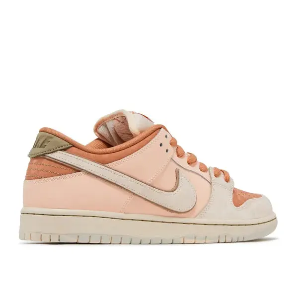 Nike SB Dunk Low Trocadéro Gardens, foto 4 van 5