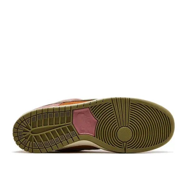Nike SB Dunk Low Red Stardust, foto 5 van 5