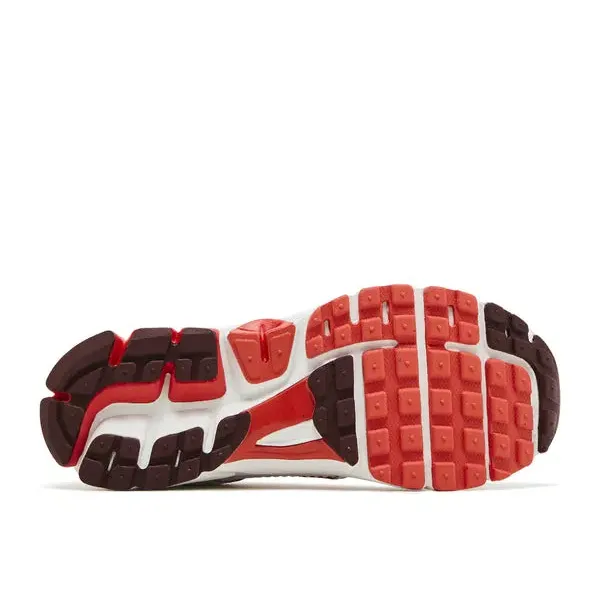Nike Zoom Vomero 5 Valentine's Day (GS), foto 4 van 4