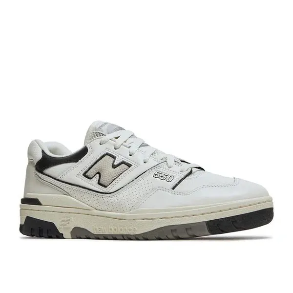 New Balance 550 Sea Salt Cream Black, foto 3 van 5