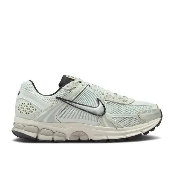 Nike Zoom Vomero 5 Light Silver Chrome, foto 2 van 5